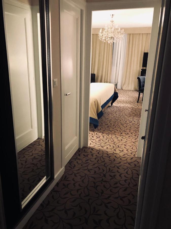 Hotel Adriatica Женева Екстериор снимка