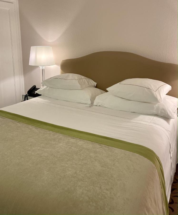 Hotel Adriatica Женева Екстериор снимка