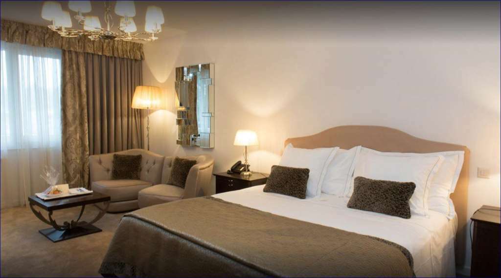 Hotel Adriatica Женева Стая снимка